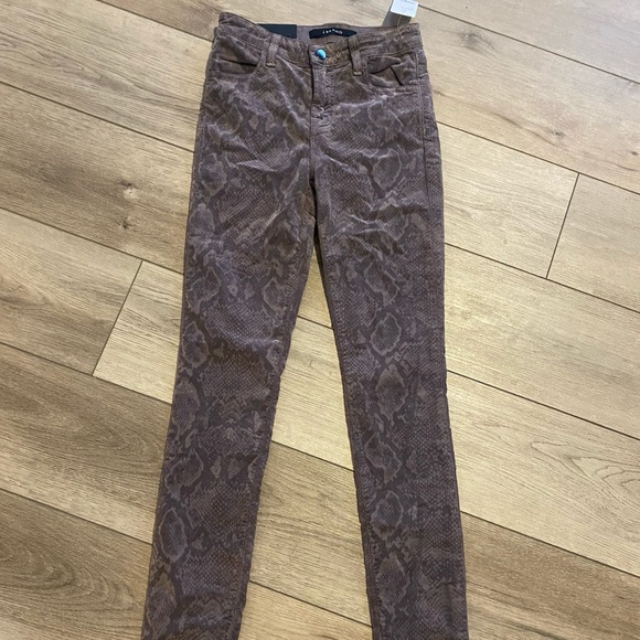 J Brand Snakeskin jeans. Size 23 - Picture 2 of 3